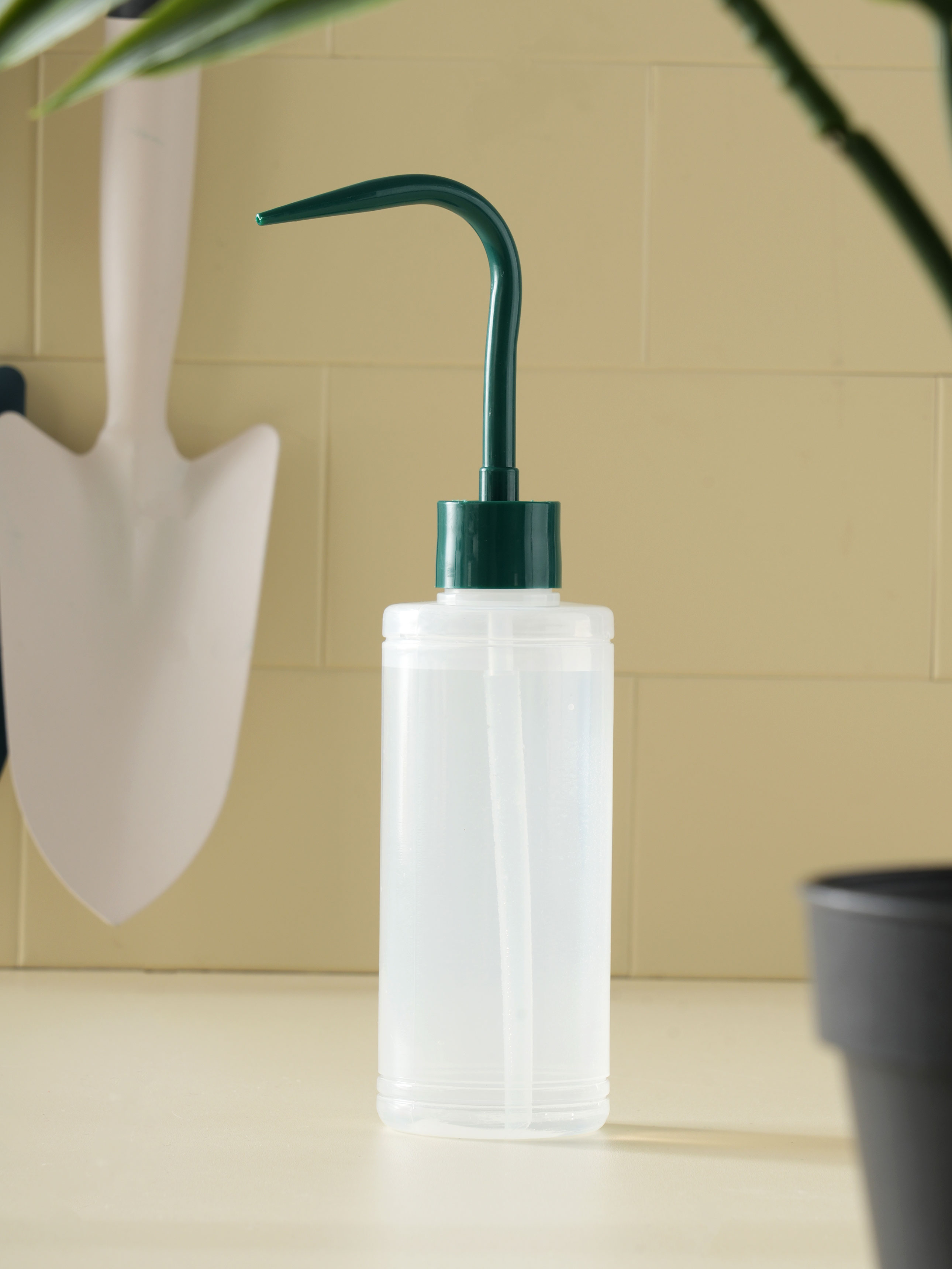 투명 물조리개 300 ml