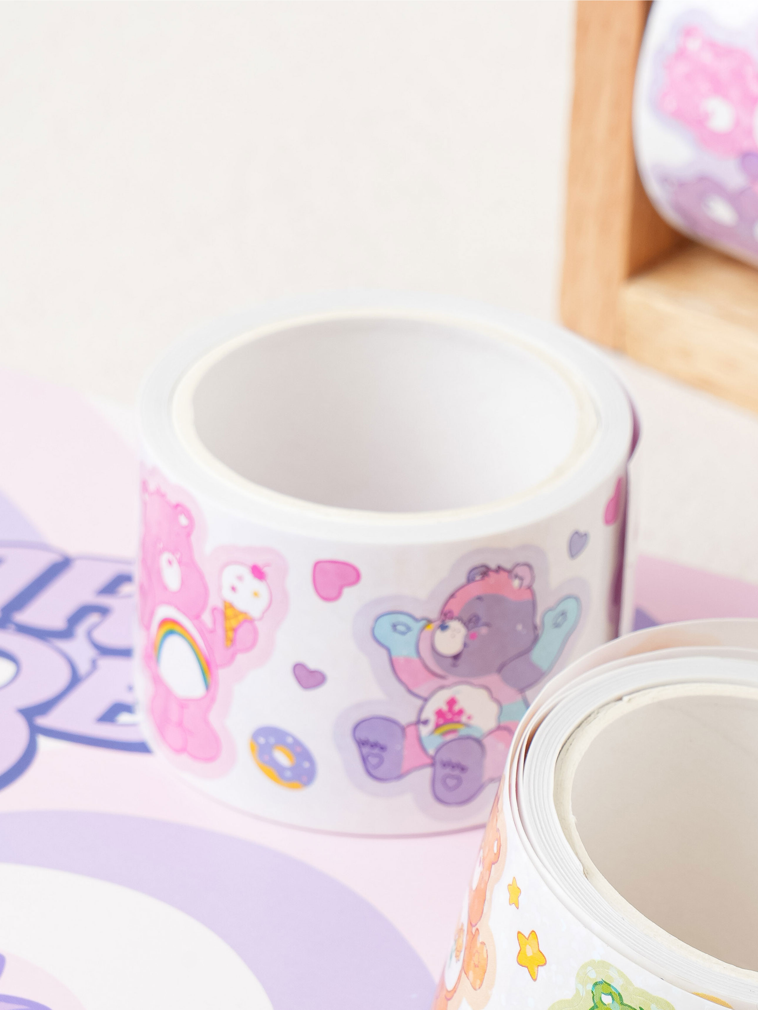 Наклейки Care Bears в рулоне 100 шт.