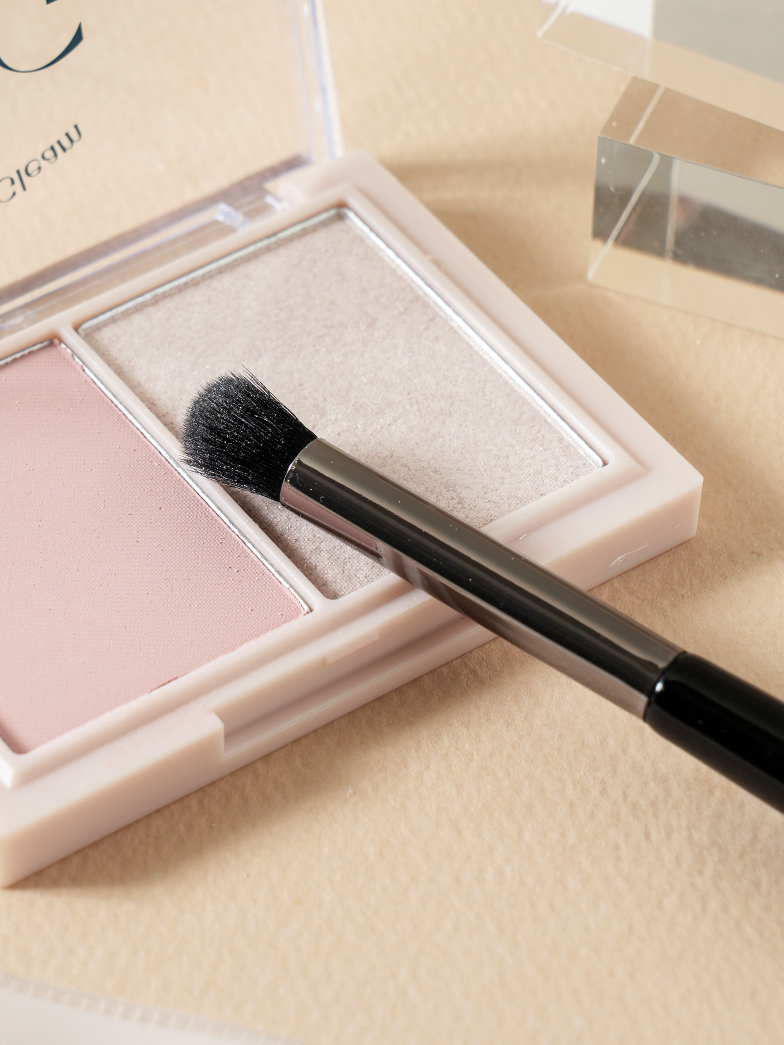 Кисть для растушевки теней Palette 17