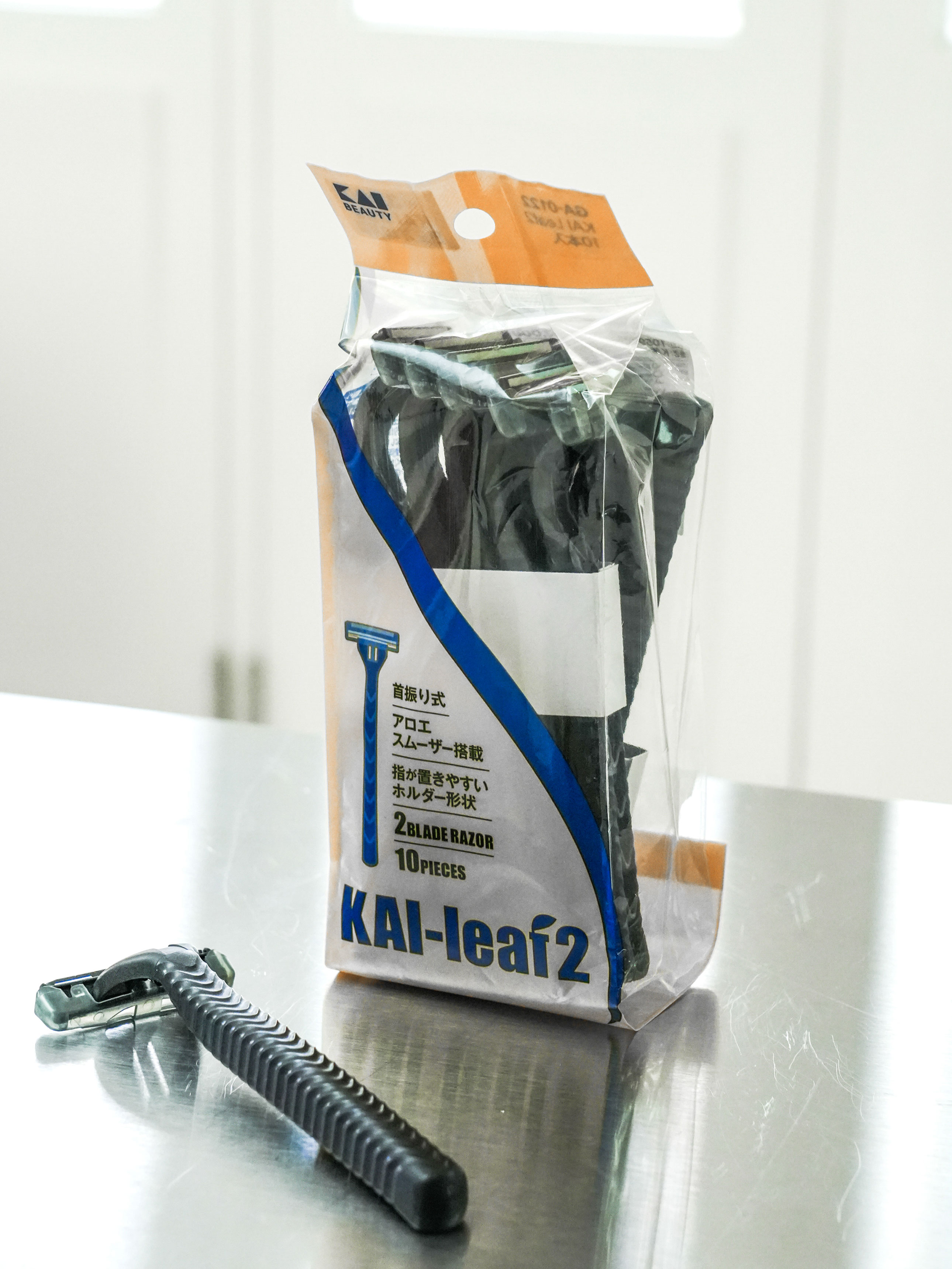 KAI 2중날 면도기 10개입