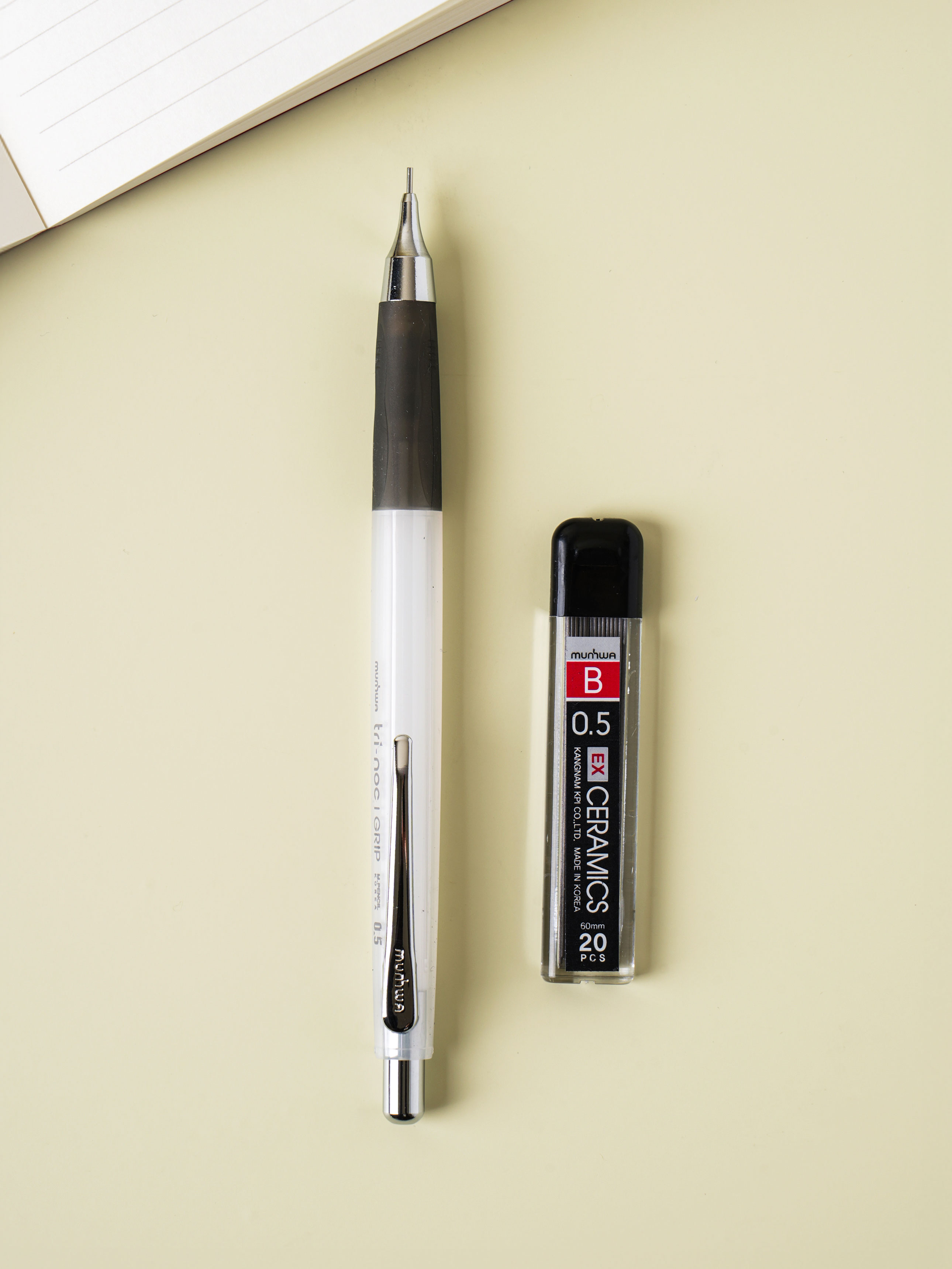 문화 삼각 그립 샤프＆샤프심 세트 0.5 mm