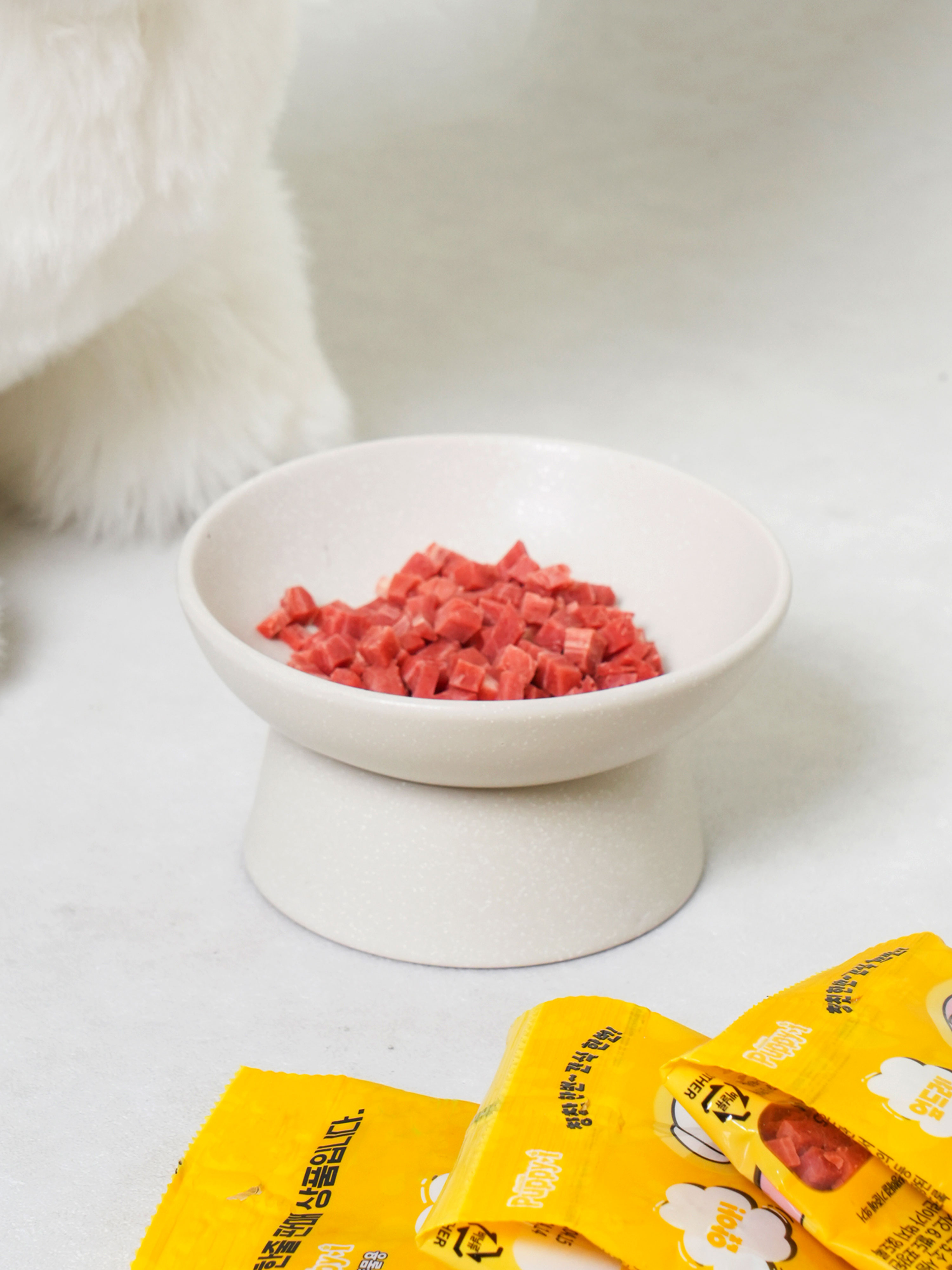 [Pet] Лакомство Puppy Eye кубики с уткой 22 г х 5 шт.