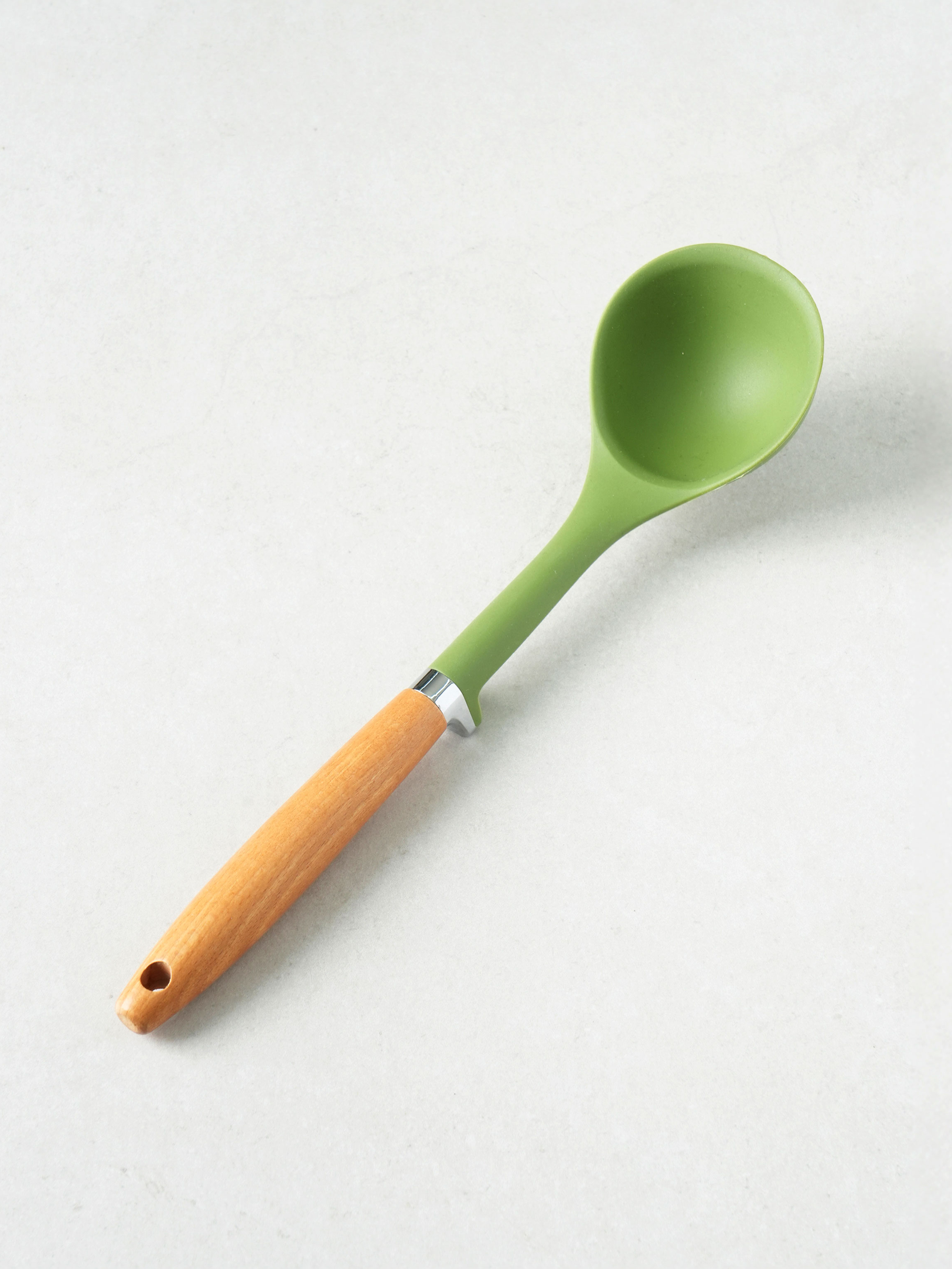 크롬 포인트 실리콘 국자 33 cm 올리브