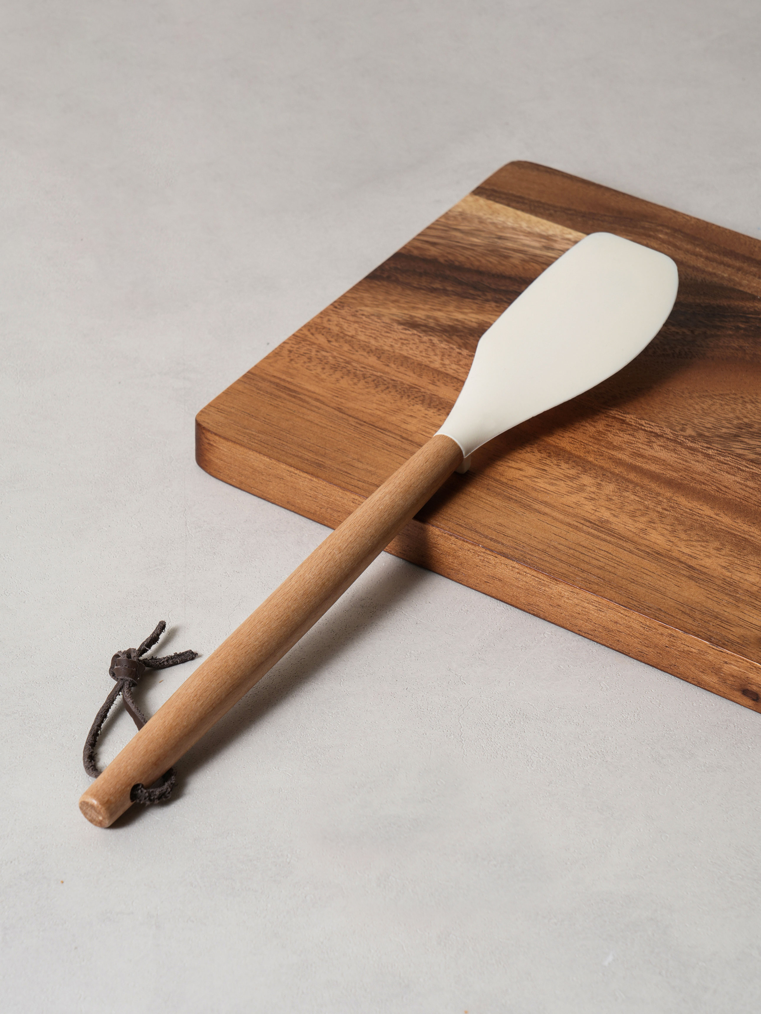 우드 손잡이 실리콘 스패츌러 29.5 cm