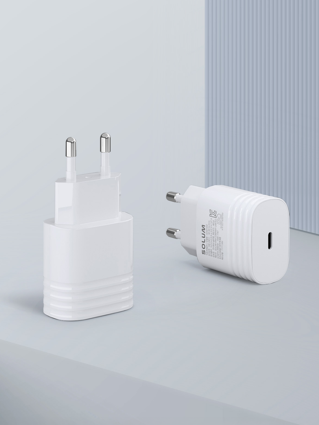 솔루엠 충전기 어댑터 25 W 화이트