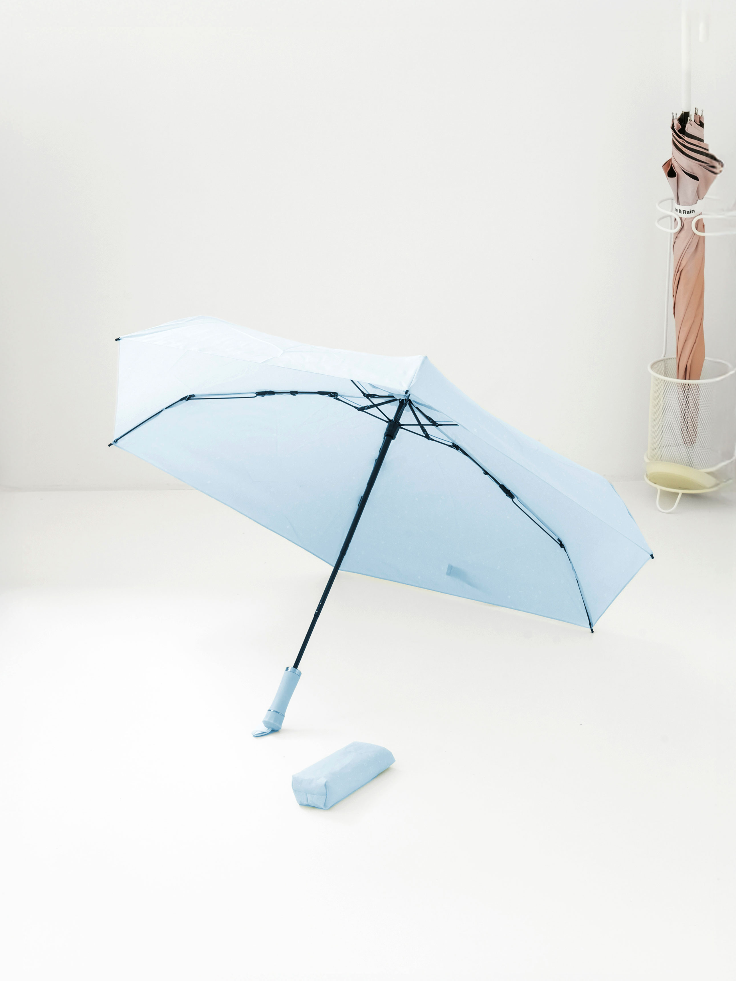 [UV 최대 89% 차단] 숨김 손잡이 암막 수동 우양산 6K 50 cm 블루