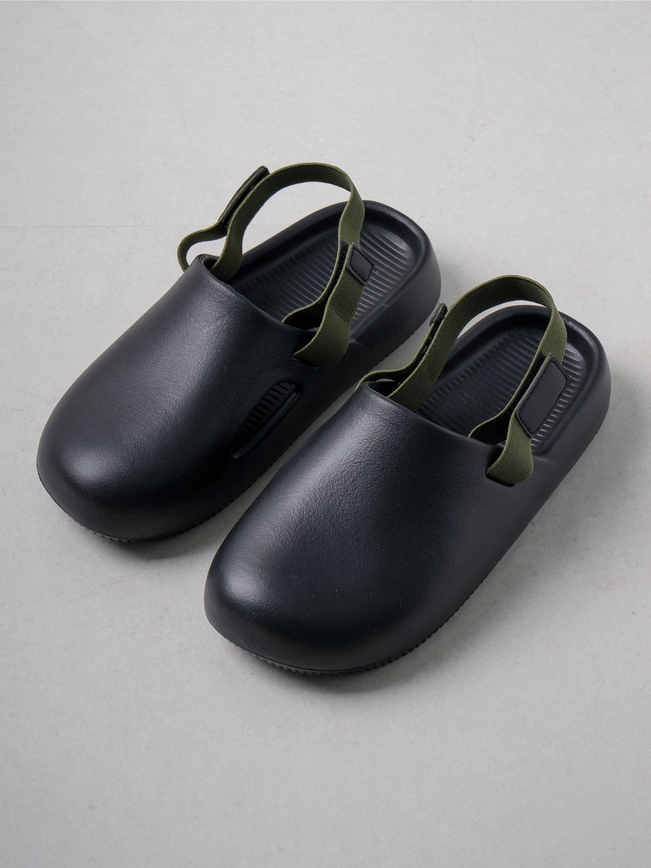 막힘형 밴딩 샌들 260~280 mm