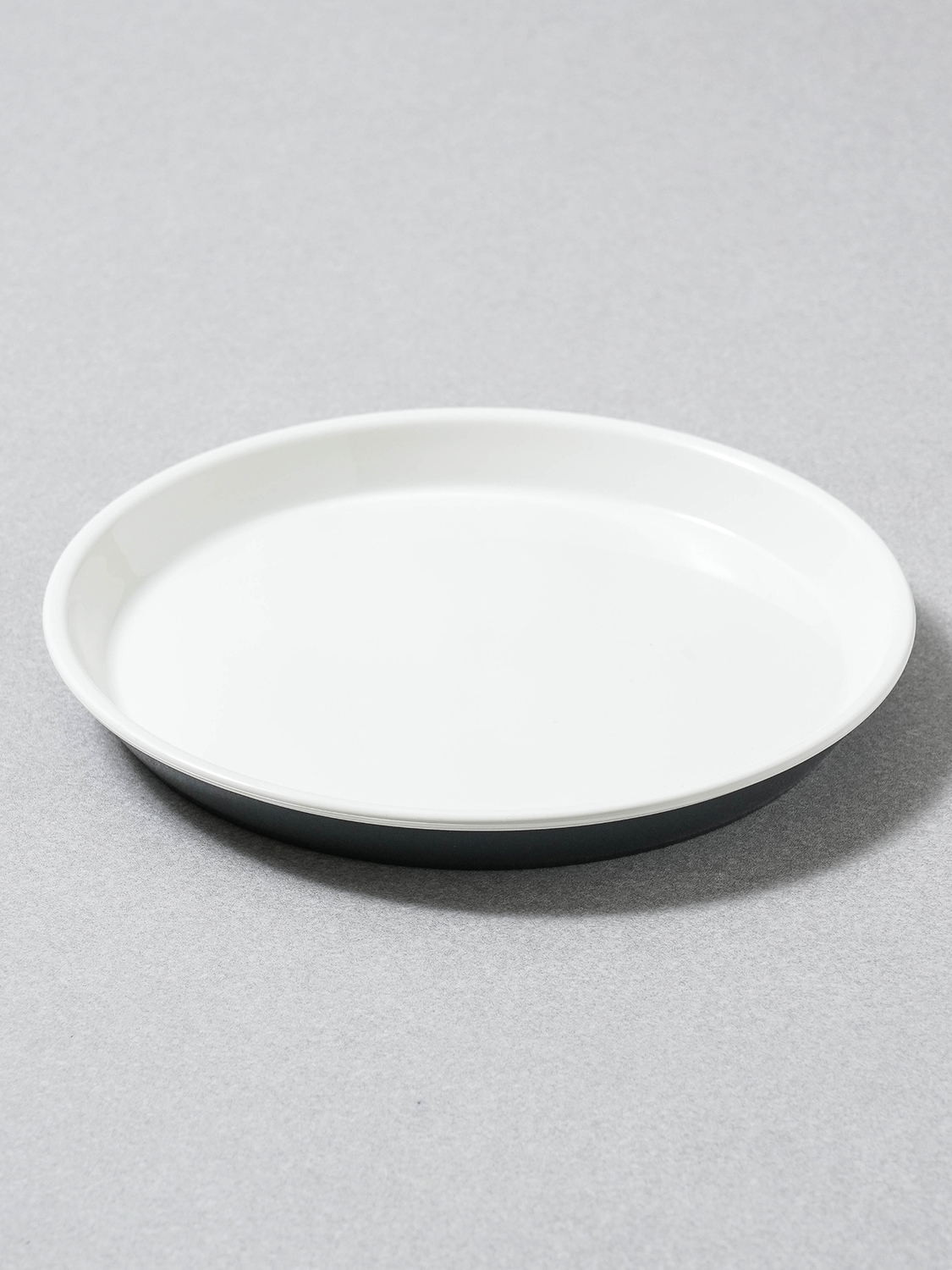 일본제 KOKU 원형 접시 17.5 cm 그레이