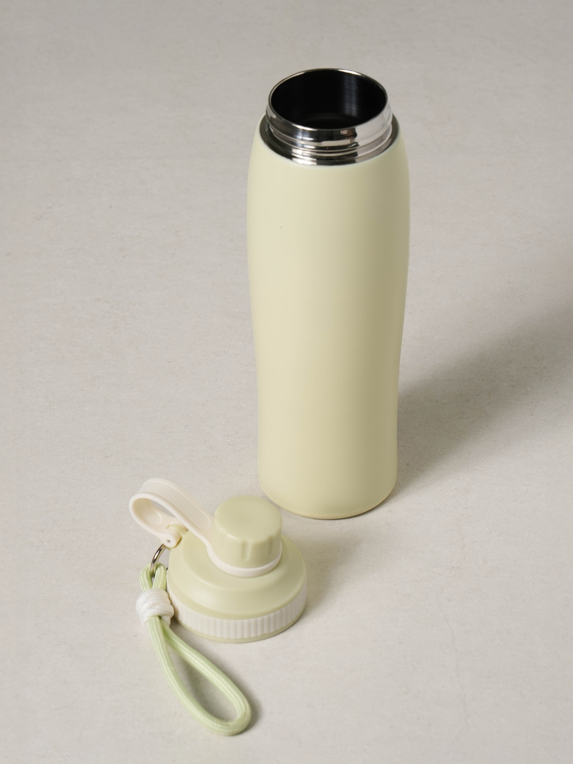 스트랩 스포츠 텀블러 650 ml