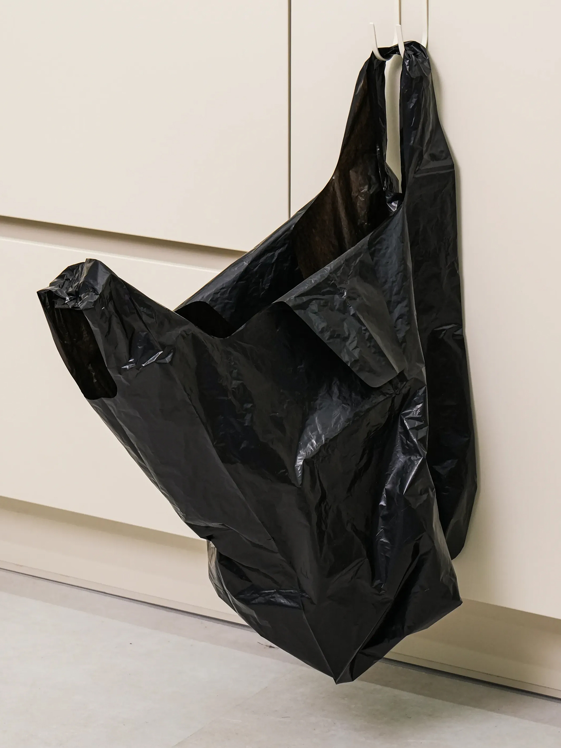 손잡이 비닐봉지 40 L 15매입 블랙