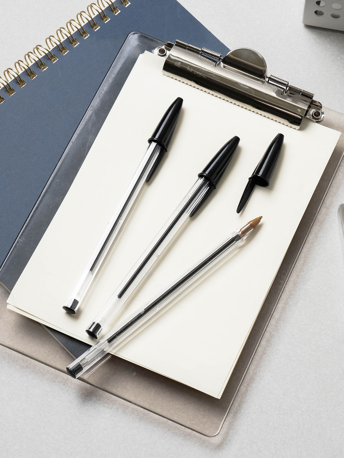 Шариковая ручка BIC Cristal 1.0 мм 3 шт. черная