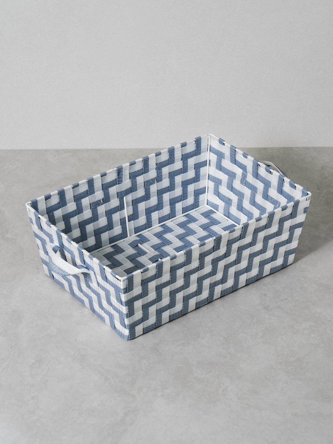 투톤 우븐 꼬임 바구니 38 X 26 X 13 cm