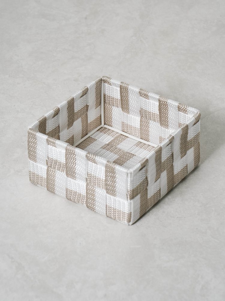 Пледеная квадратная корзина двухцветная 13x13x6.5 см