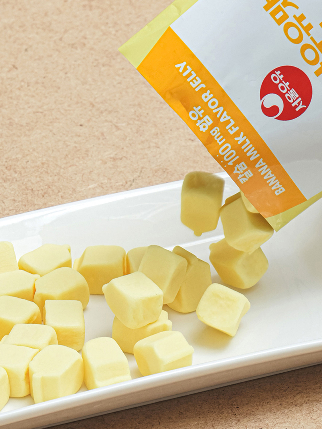 Мармелад Seoul Milk со вкусом бананового молока 45 г
