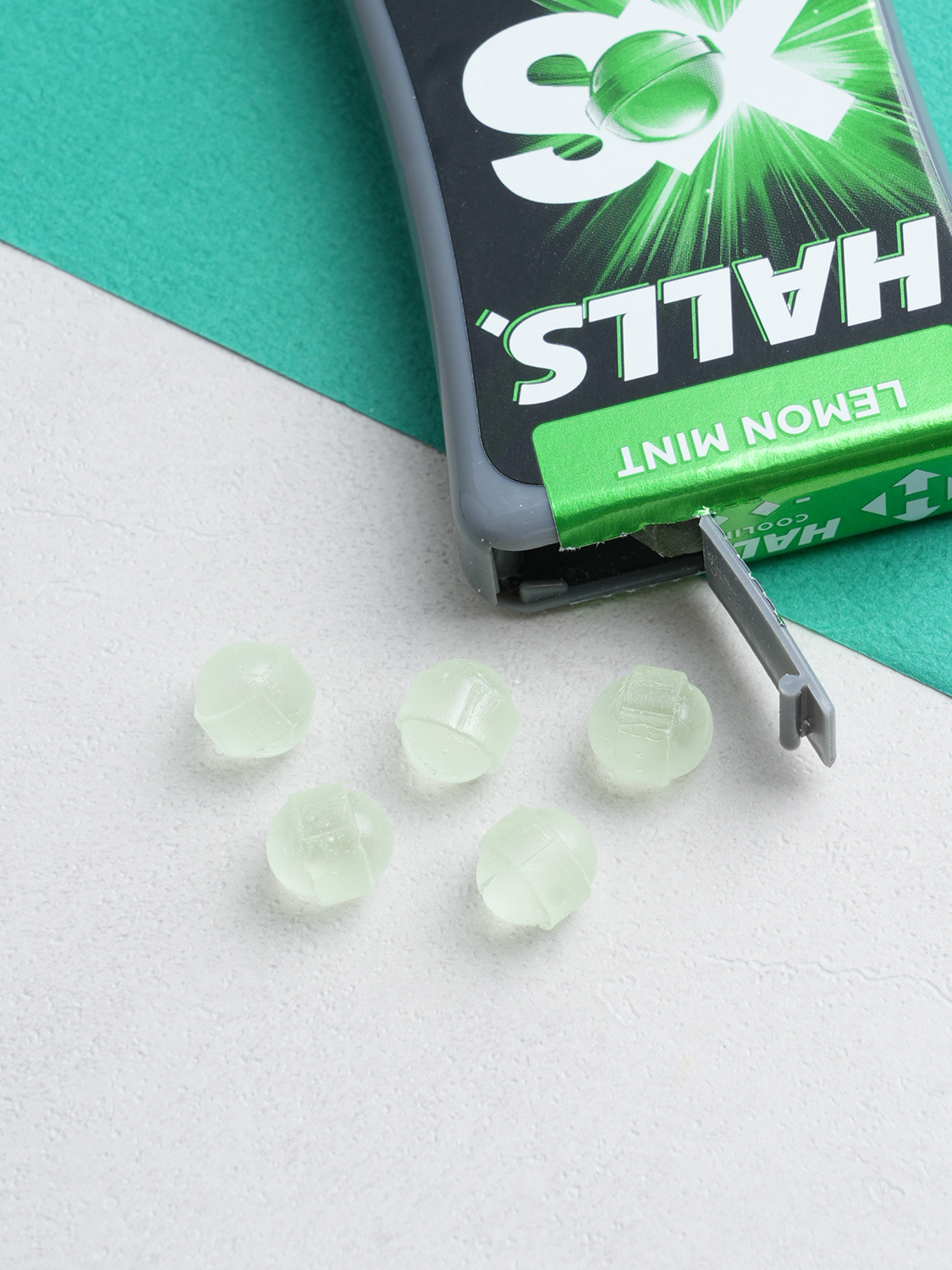 호올스 XS 레몬민트 향 캔디 15 g