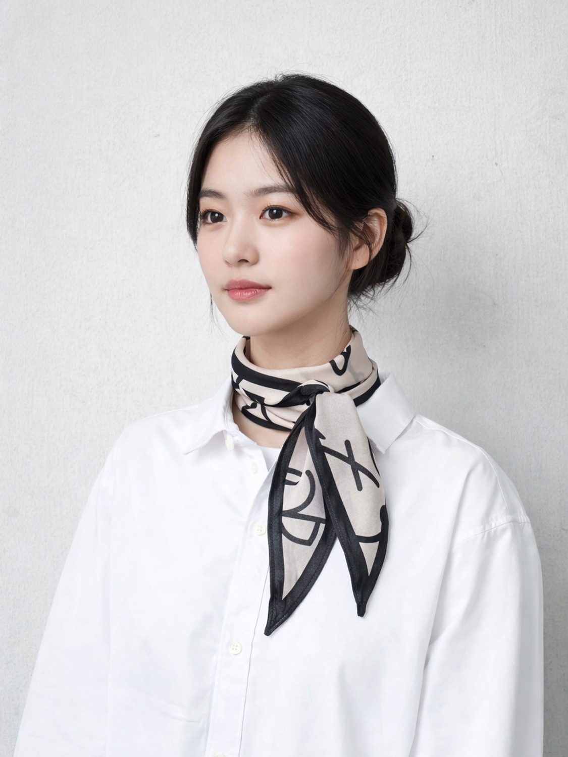 마름모 스카프 레터링 아이보리