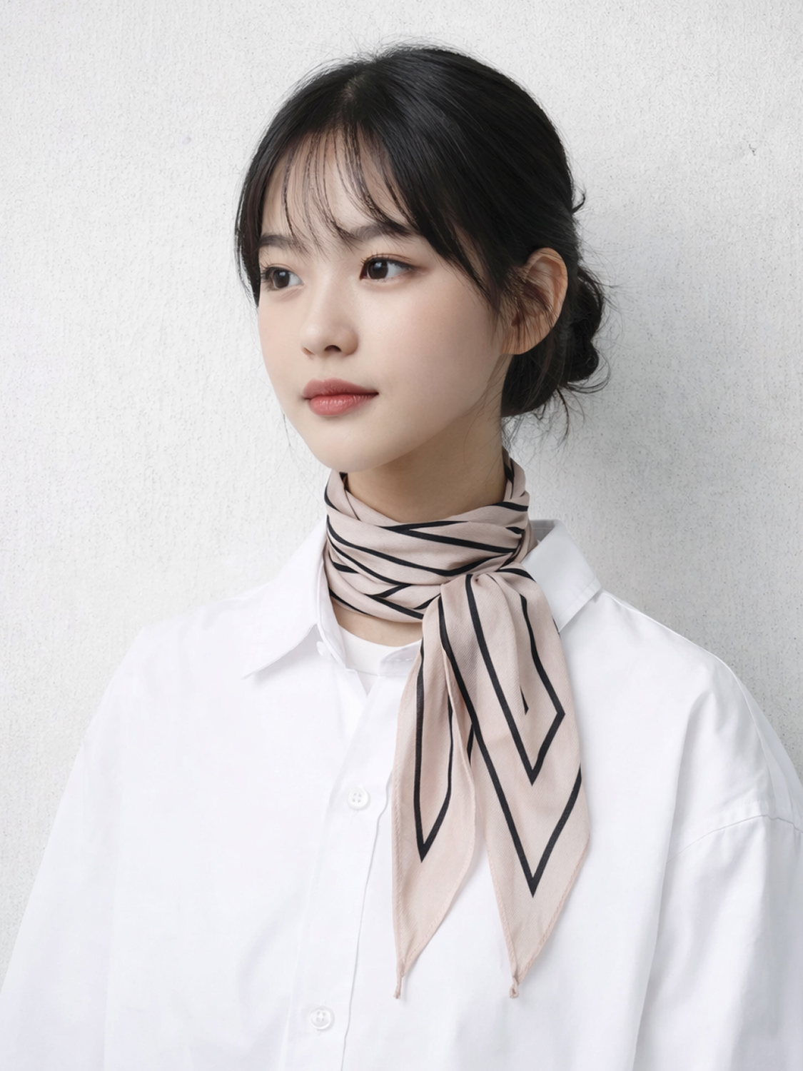 마름모 스카프 라인 베이지