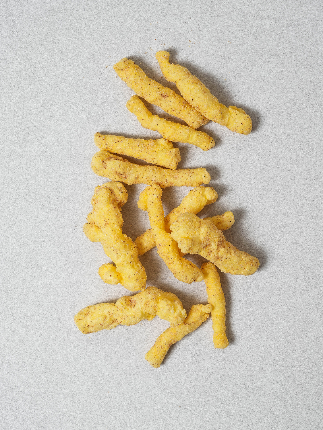 Lotte Cheetos со вкусом дымного барбекю 64 г