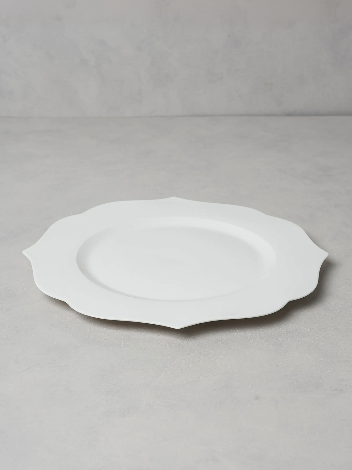 플라워 실루엣 접시 27.5 cm