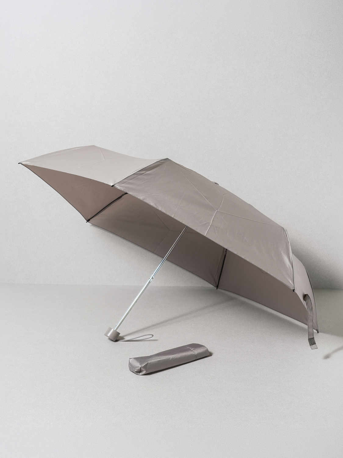 대형 경량 수동 3단 우산 6K 58.5 cm 그레이