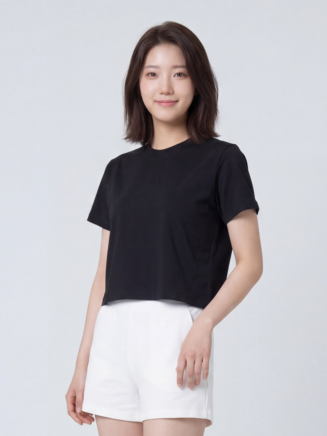 [여성] 베이직하우스 플러스+ 면20수 레귤러핏 크롭 라운드 반팔티 95 블랙