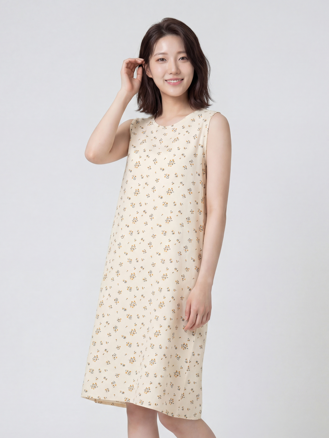 [여성] 패턴 민소매 원피스 베이지