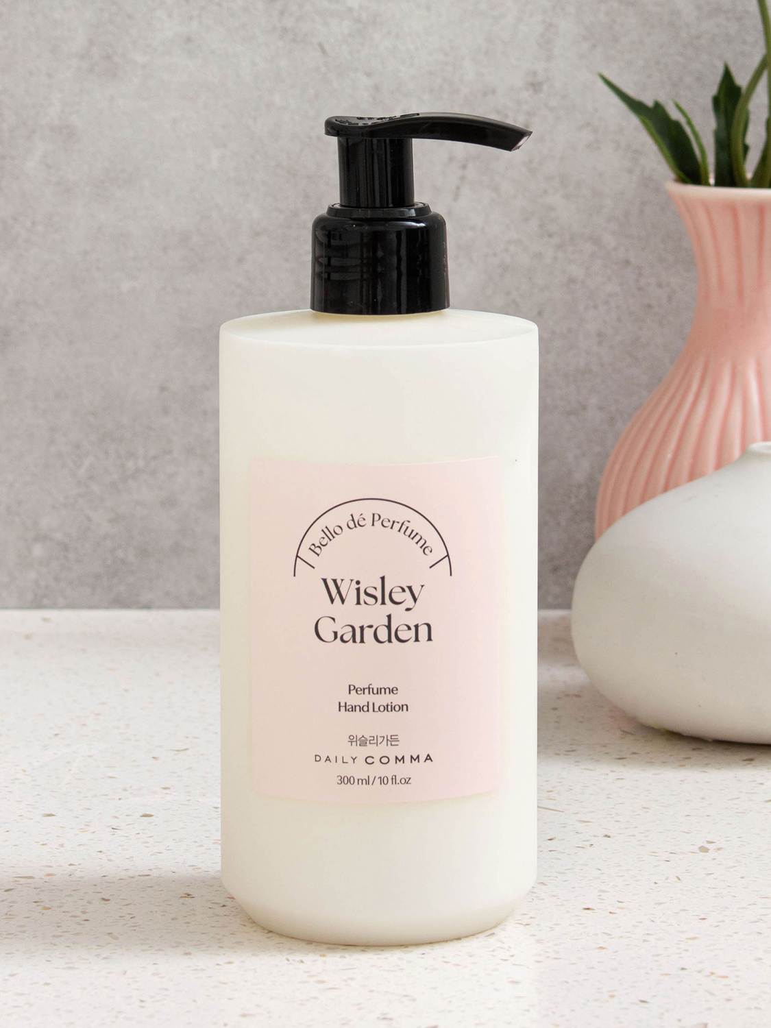 데일리콤마 벨로 드 퍼퓸 핸드 로션 위슬리가든 300 ml