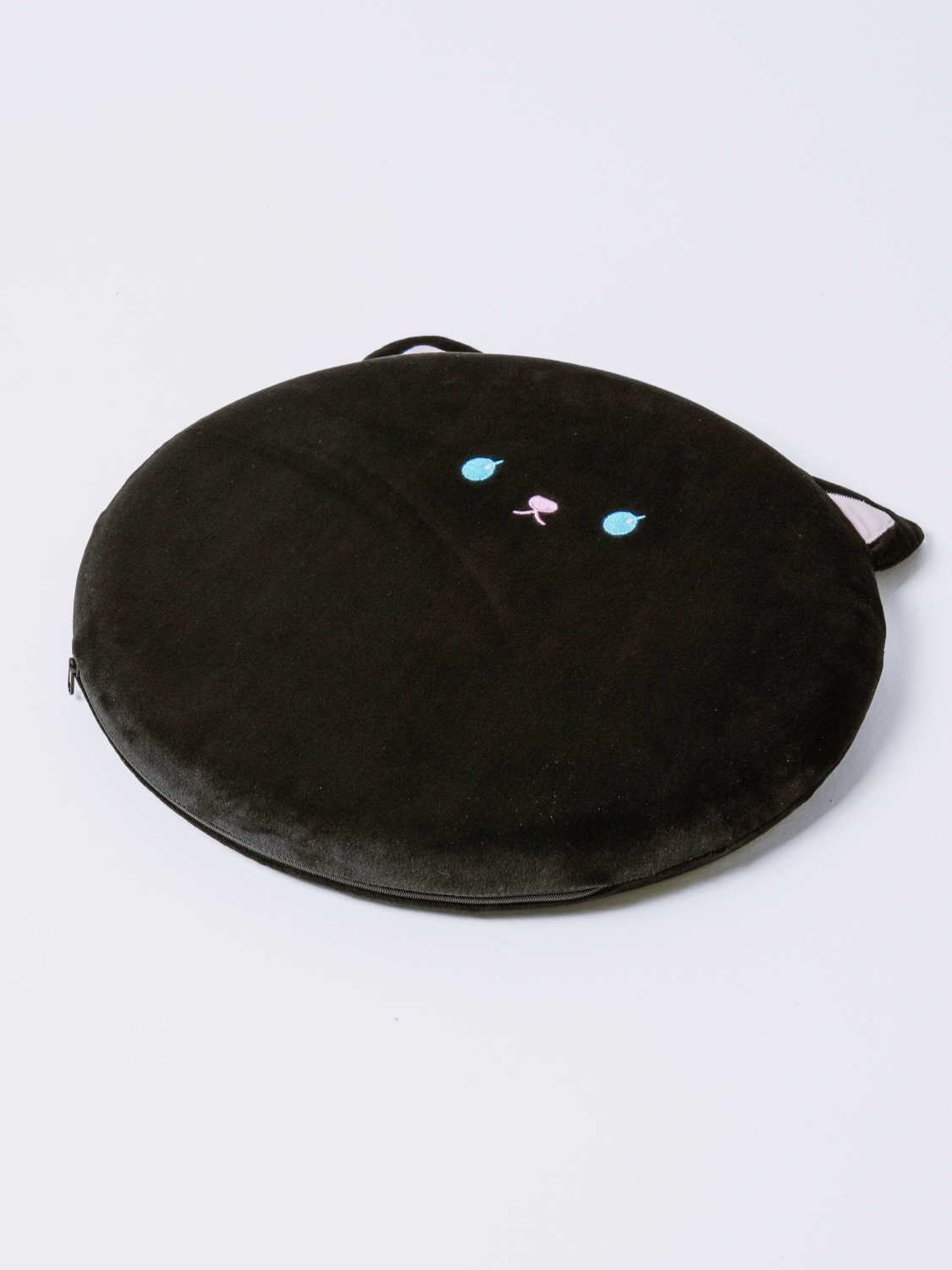 Круглая подушка с ушками memory foam 40 см черная