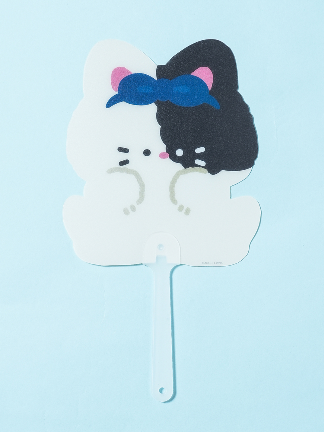 손잡이 부채 고양이
