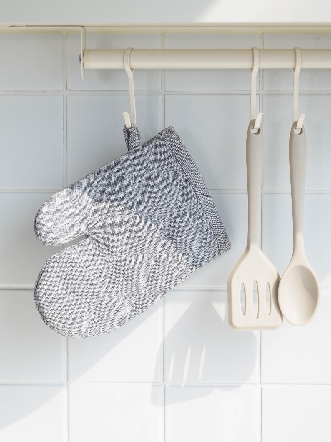 Полосатая кухонная прихватка Chambray 15x20 см серая