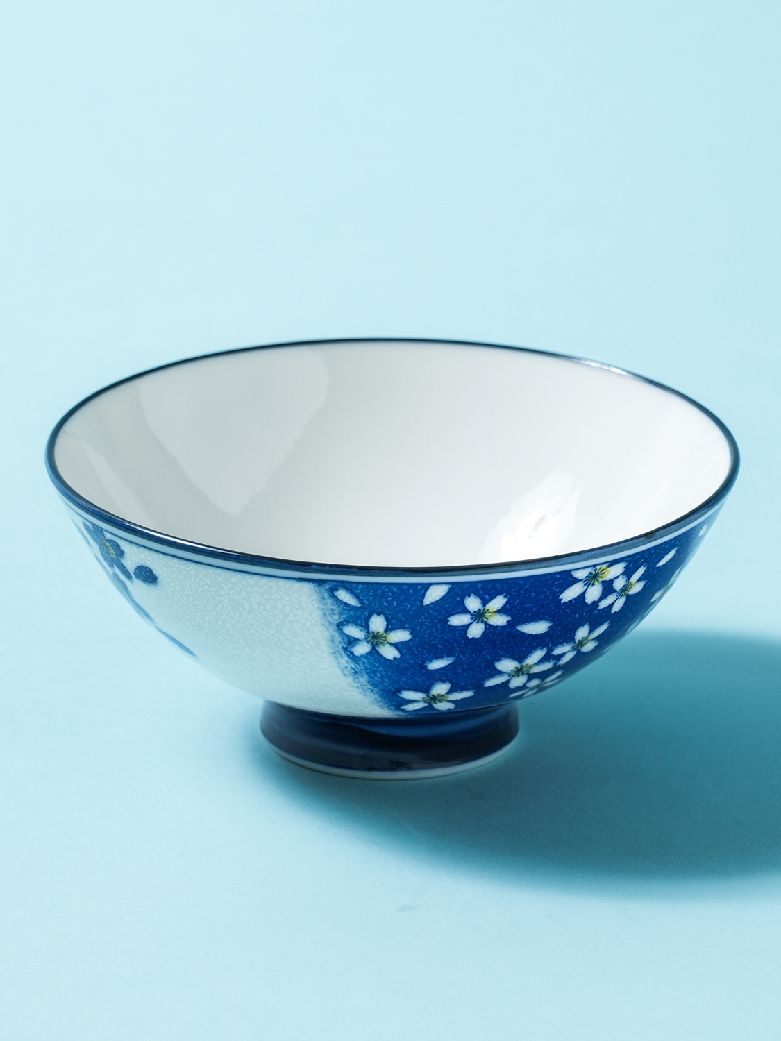 일본제 미노야키 오오히라 공기 12.5 cm 벚꽃블루