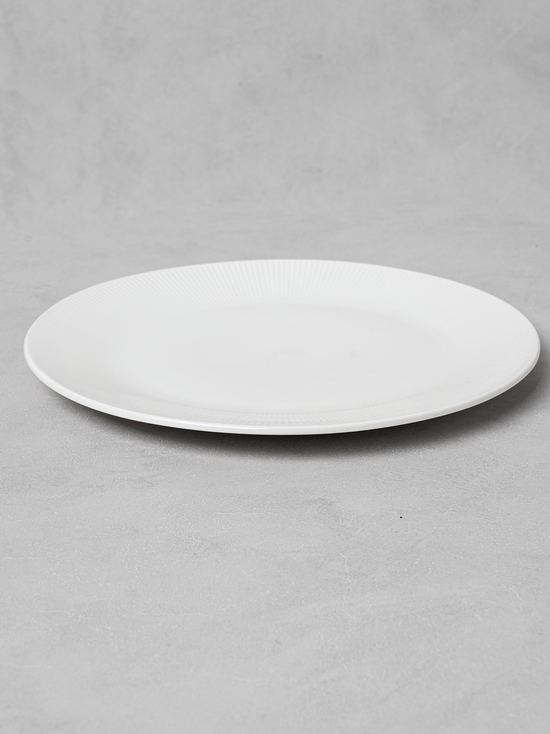 플리츠 양각 접시 23 cm