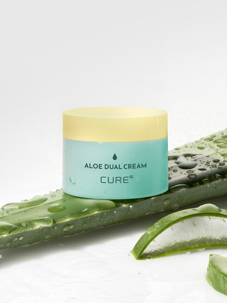 Двойной крем Kim Jung Moon Aloe Cure Alpha 55 мл