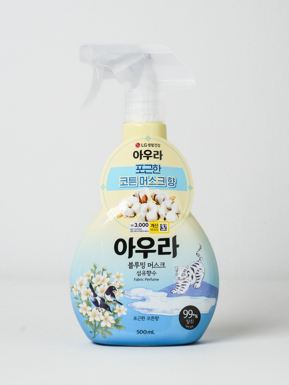 [전통에디션] 아우라 섬유 탈취제 500 ml 블루밍머스크 by LG생활건강