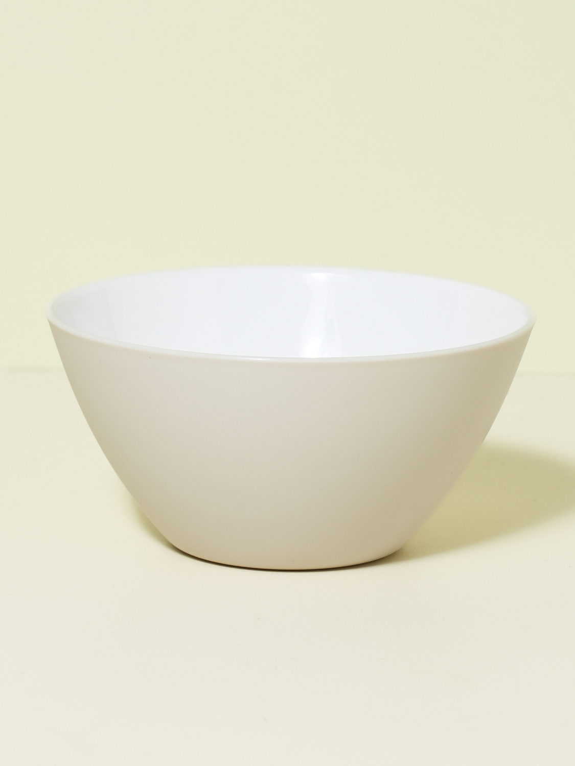투톤 플라스틱 원형 볼 14.5 cm