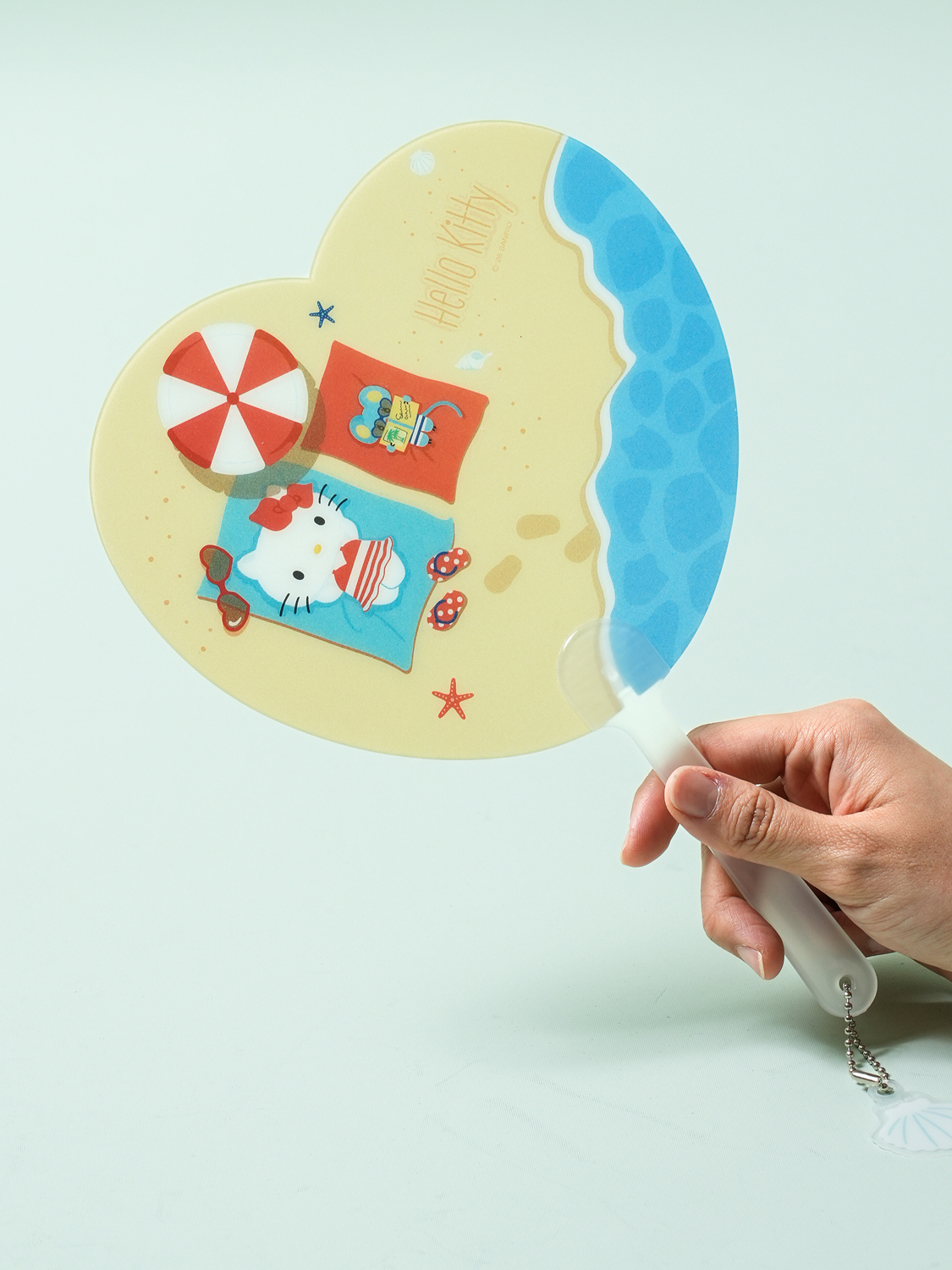 Веер с ручкой Hello Kitty Сердце