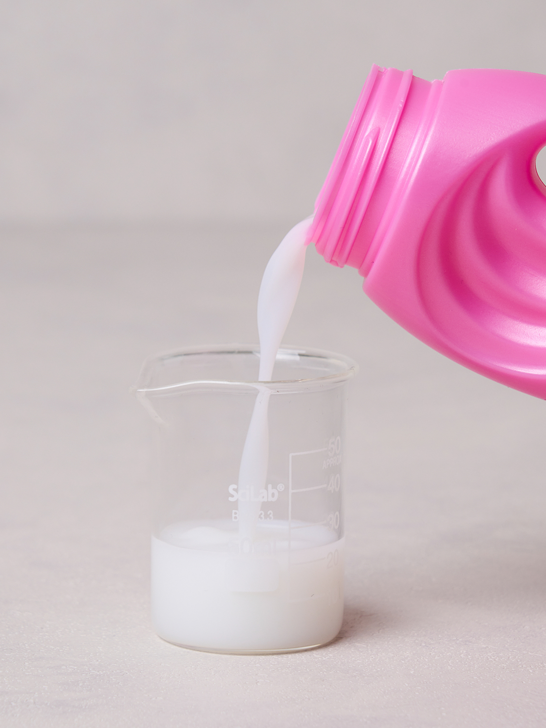 아우라 섬유유연제 200 ml 핑크향