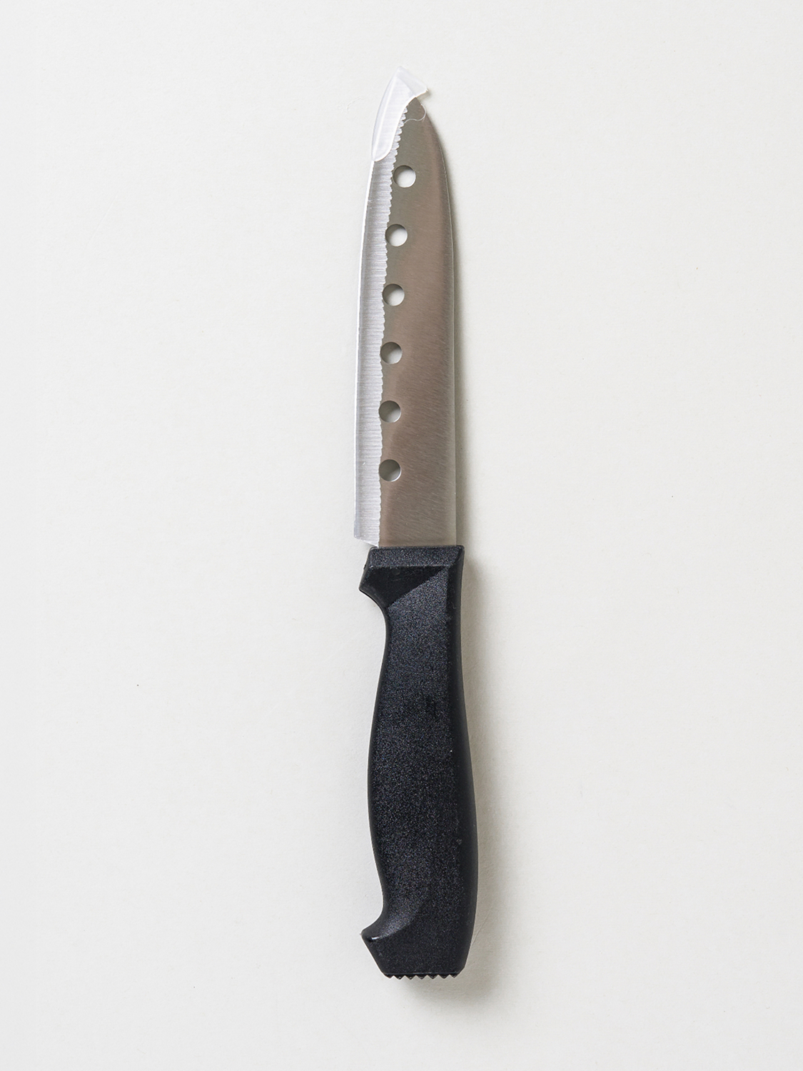 구멍이 뚫려있는 과도 24.5 cm
