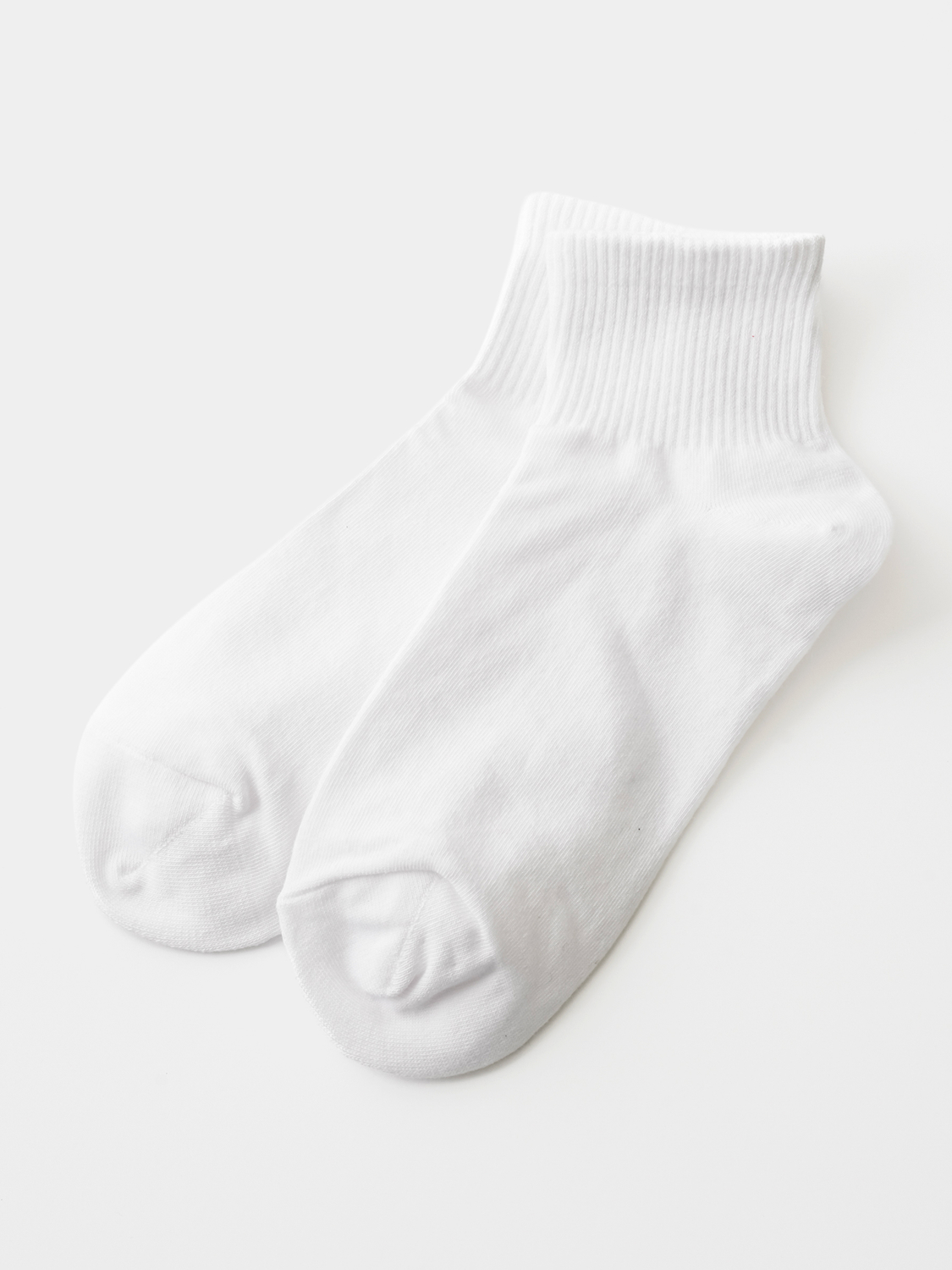 Короткие женские носки Kikiya Socks белые