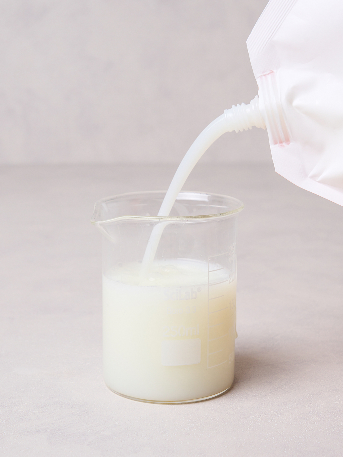 피죤 섬유유연제 1580 ml 옐로미모사 향