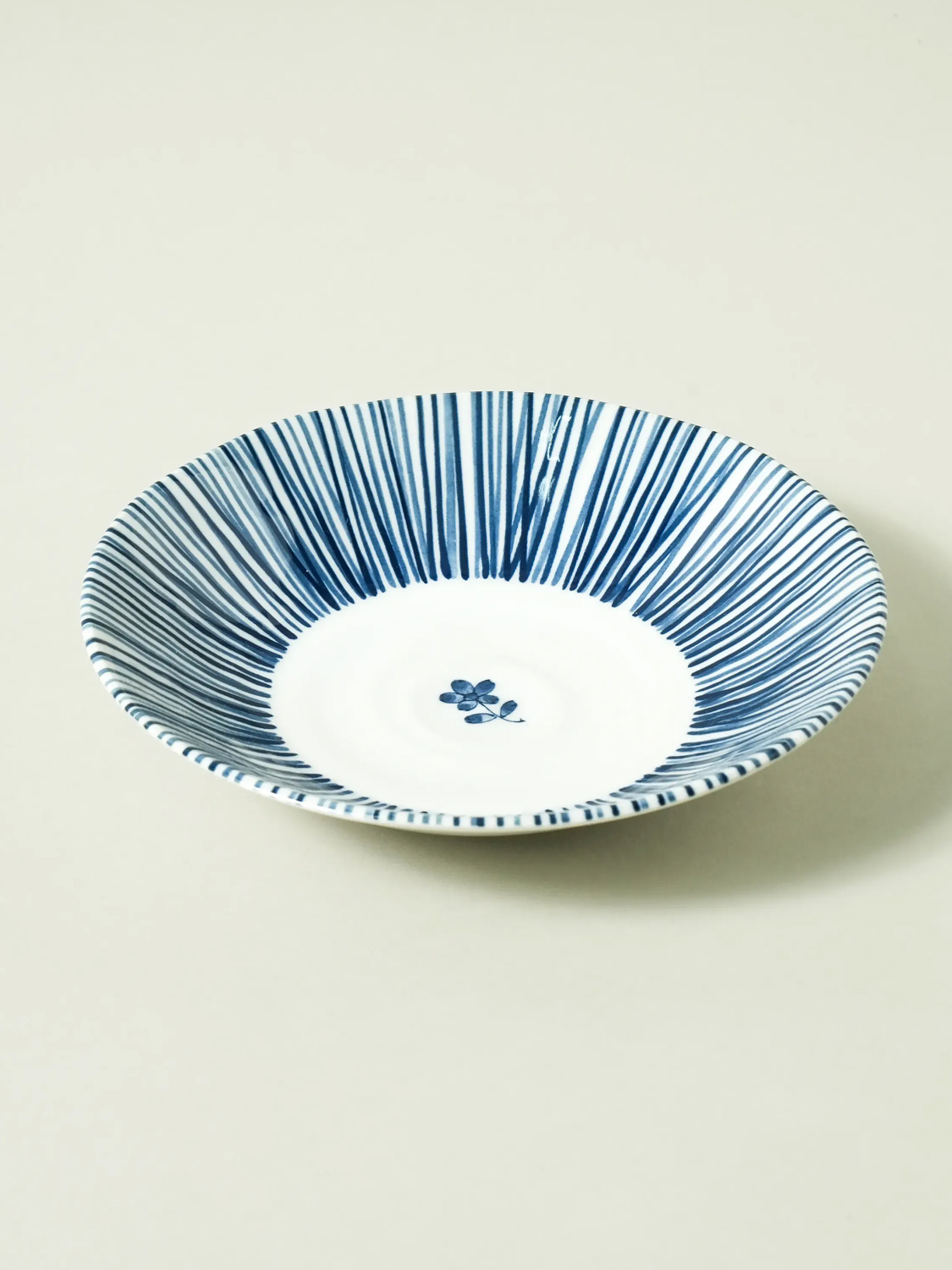 일본제 경량 블루 패턴 깊은 접시 22.1 cm