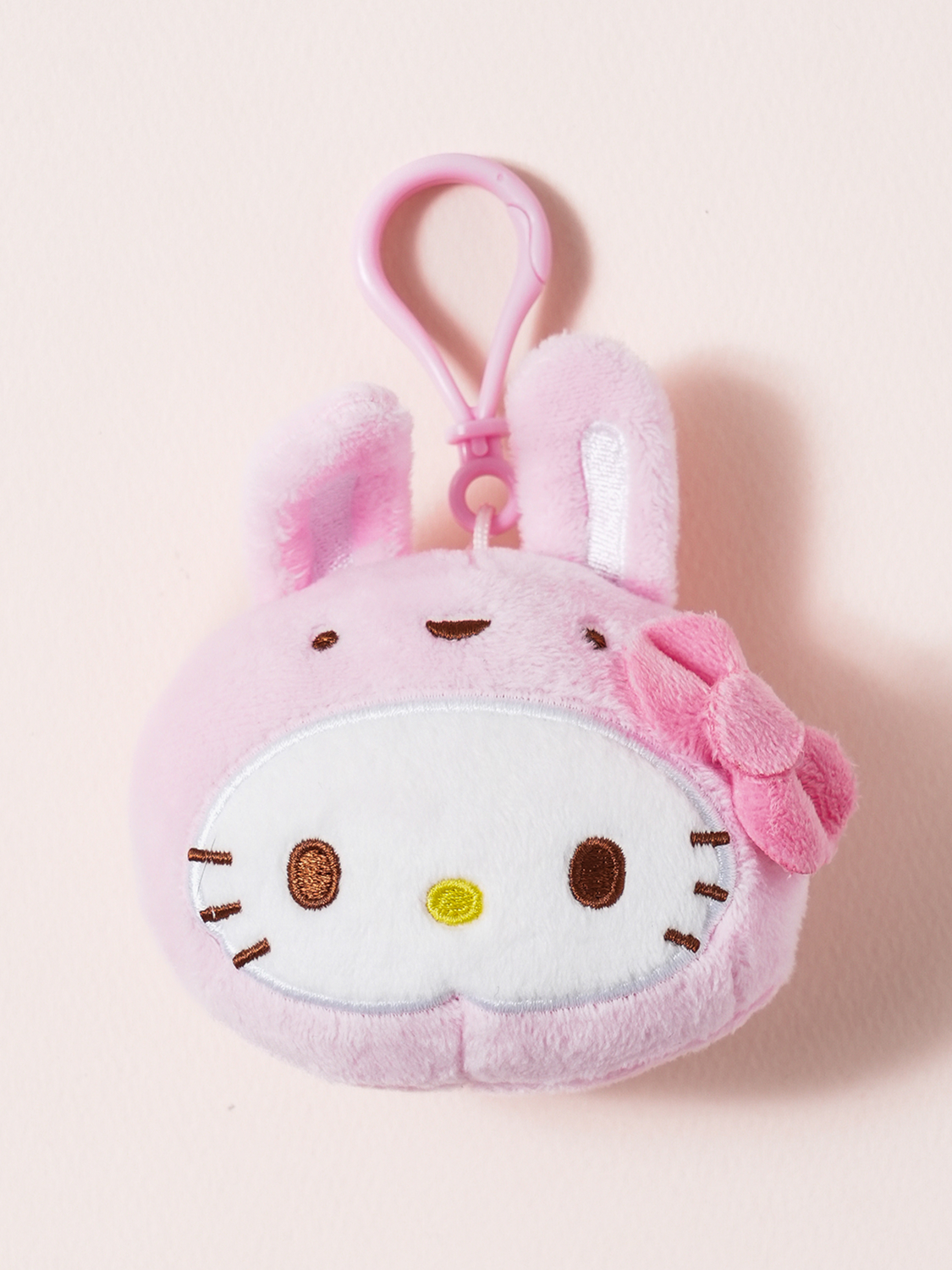Мягкий брелок Hello Kitty в маске кролика