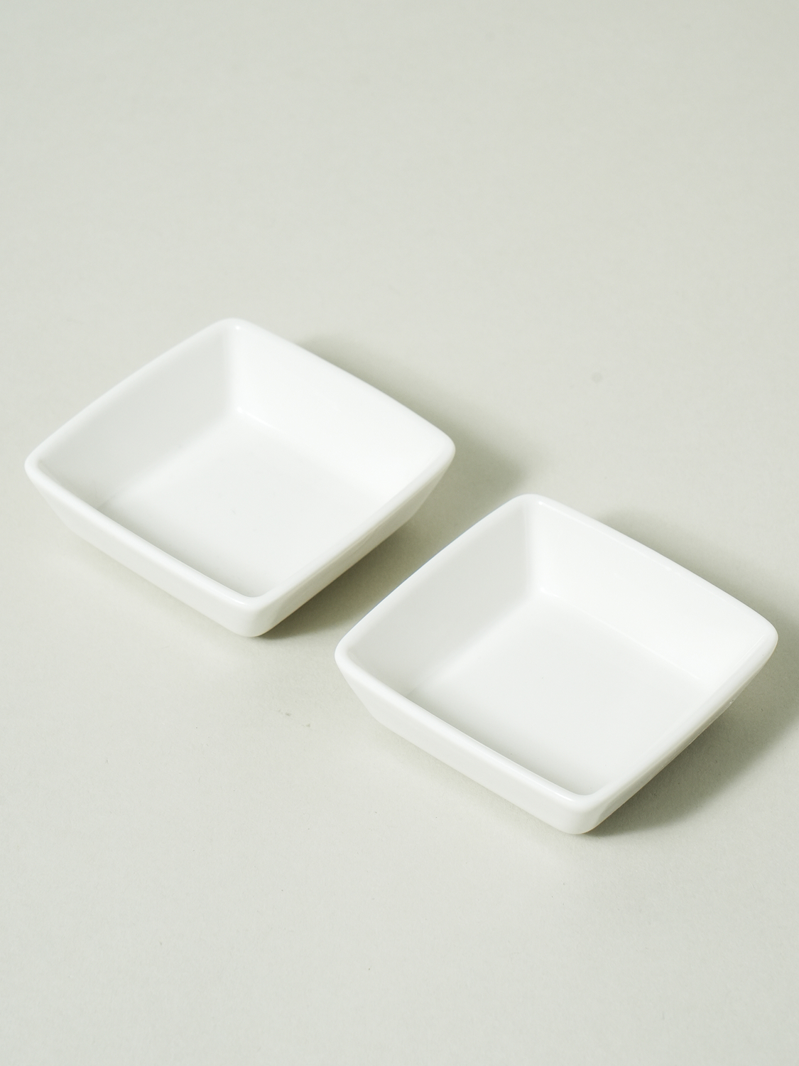 화이트 사각 종지 7.5 cm 2개입