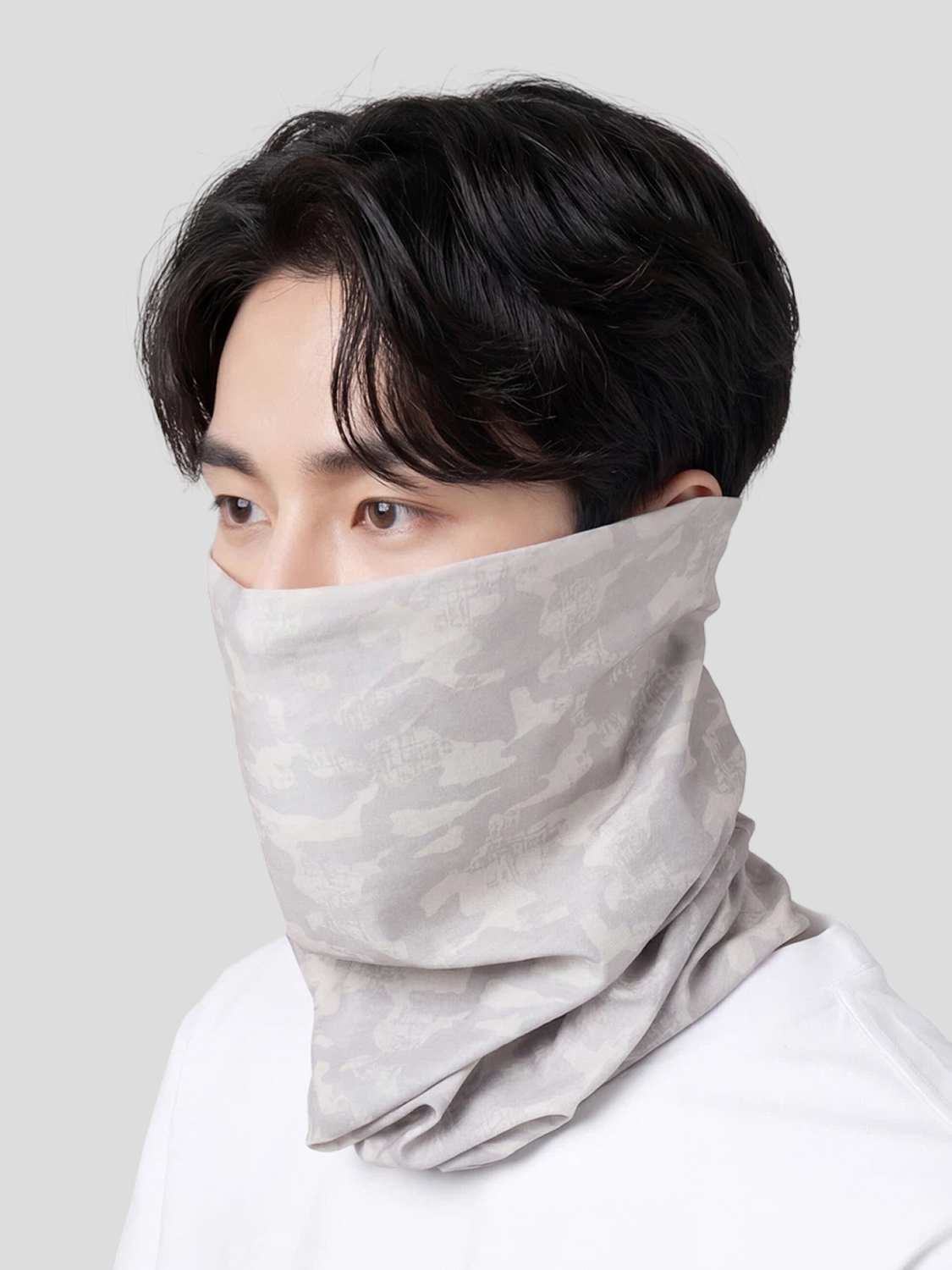 긴 머플러 연그레이