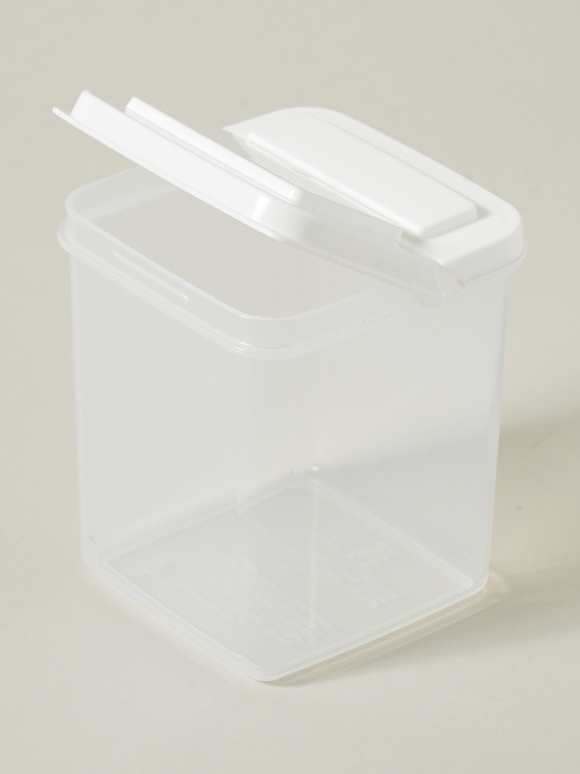 일본제 뚜껑고정보존용기(약680 ml)