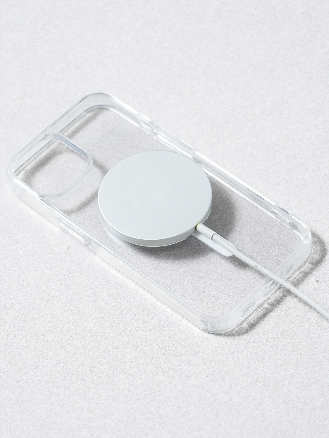 Чехол с поддержкой MagSafe 2 для iPhone 14