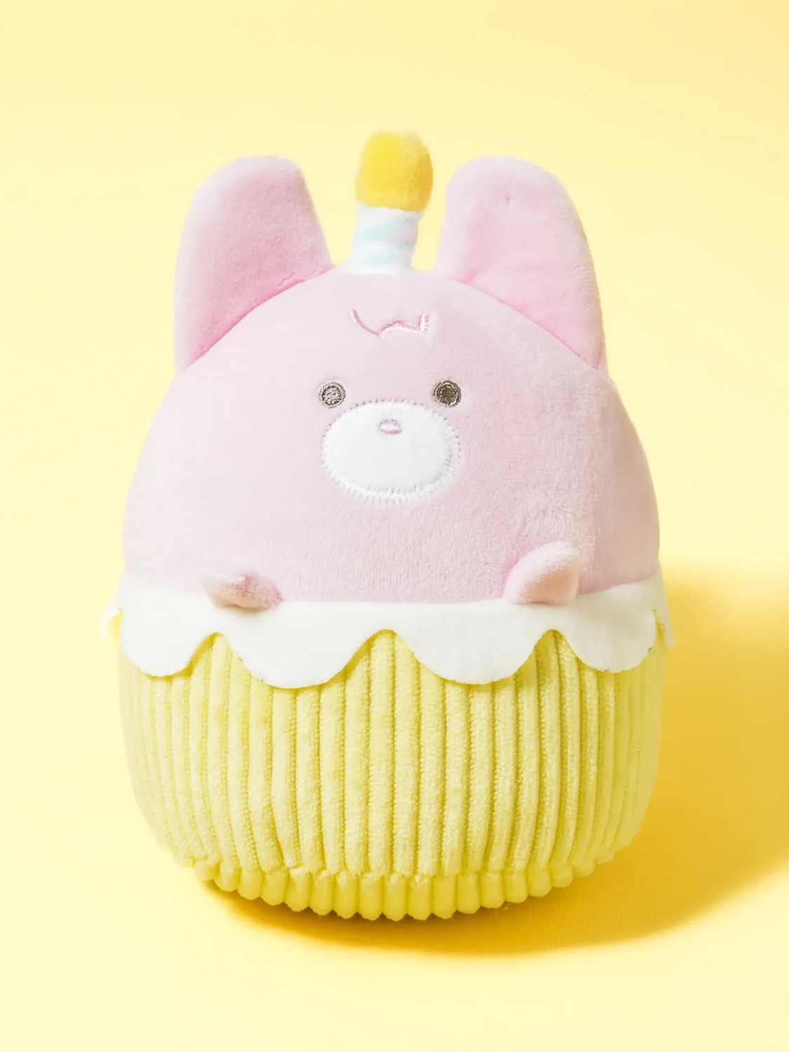 축하 노래가 나오는 토끼 인형