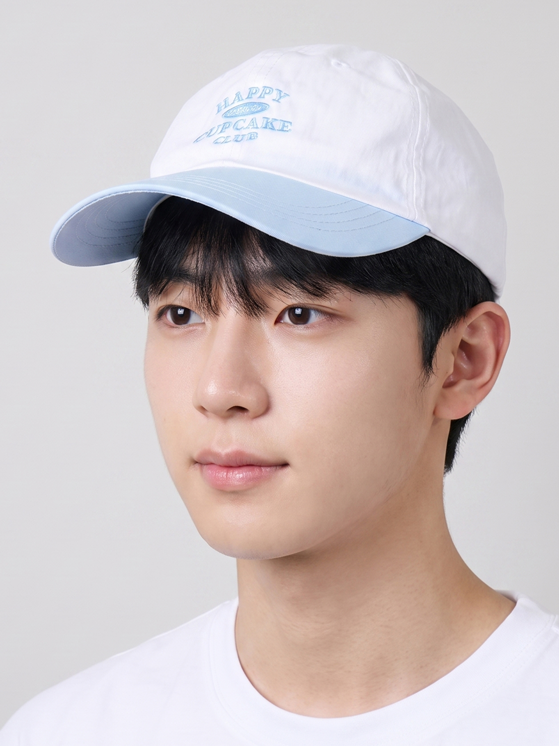 경량 배색 볼캡 스카이블루
