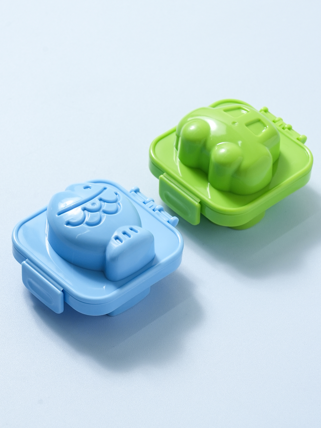 Japanese Kokubo egg molds (2 sets), for making fish and car-shaped omelets.