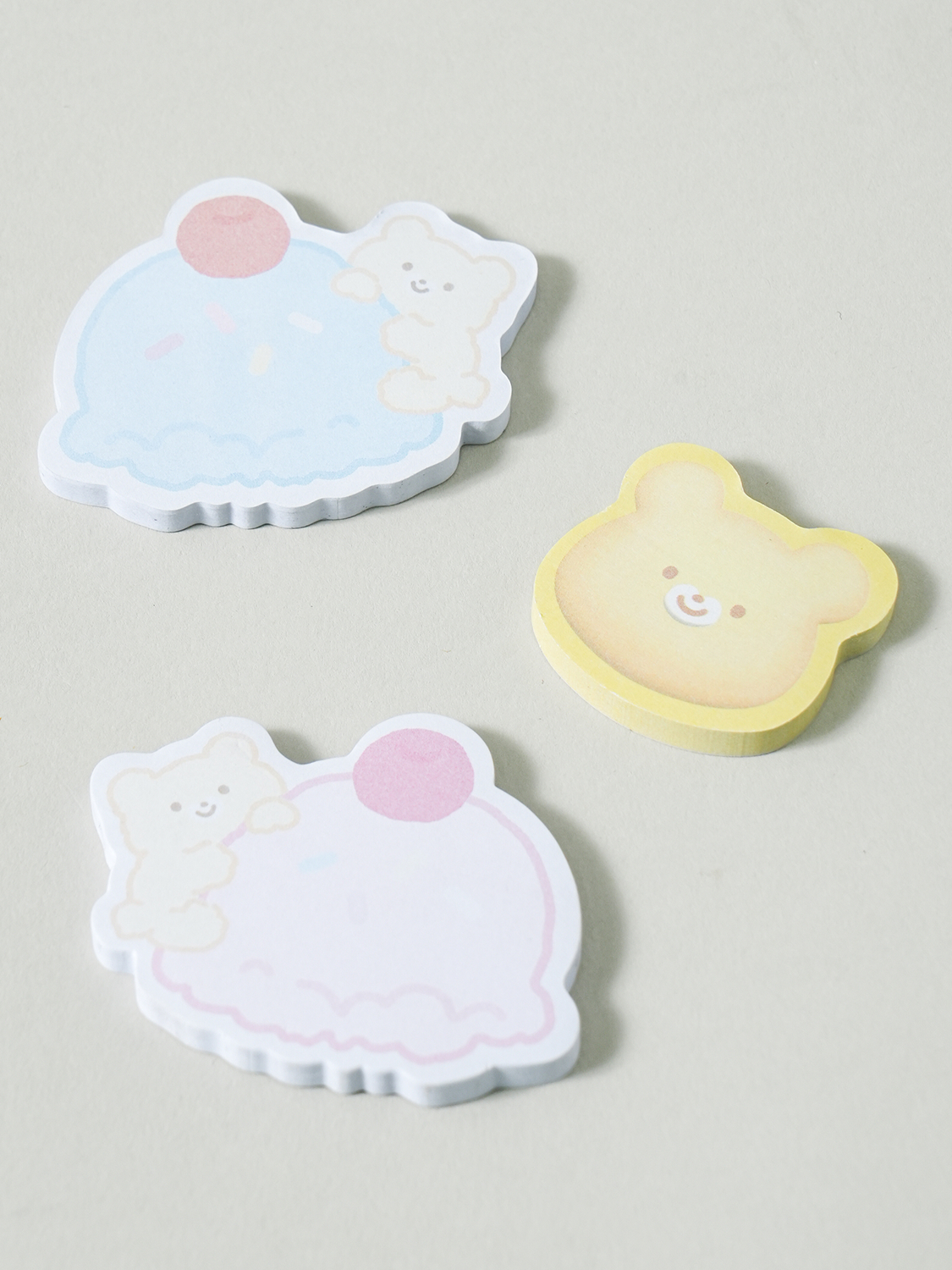 다이소 곰 모양 점착 메모지 40매입 X 3종